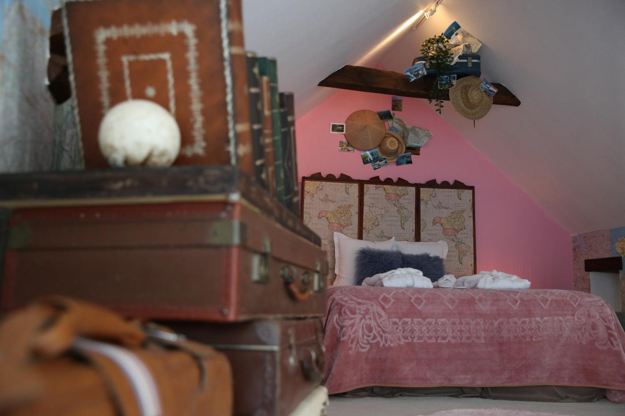 Taty Ginette Maison Et Table D'Hotes Marolles  Eksteriør billede