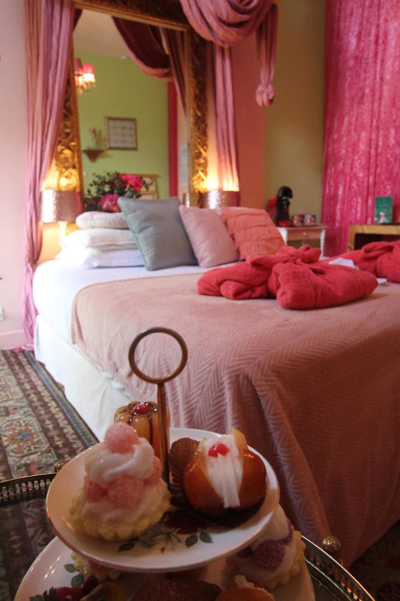 Taty Ginette Maison Et Table D'Hotes Marolles  Eksteriør billede
